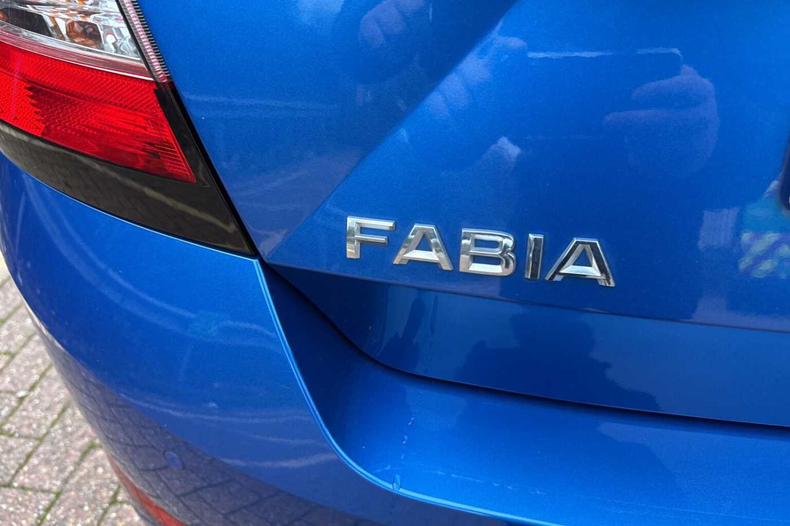 SKODA Fabia 1.0 TSI Colour Edition (95PS) 5-Dr Hatchback